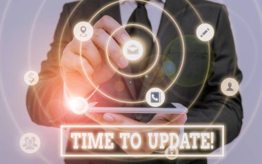 Güncelleme Zamanı gösteren not yazılıyor. İş kavramı, iş ya da pozisyon için birini önerme eylemi