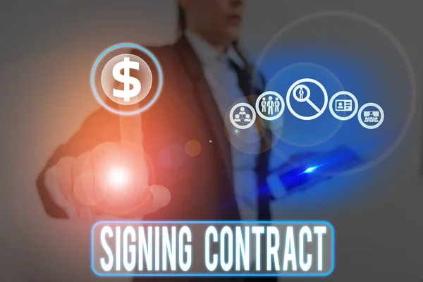 Scrivere testi a mano Firma Contratto. Concetto significa che le parti che firmano il documento accettano i termini . — Foto Stock