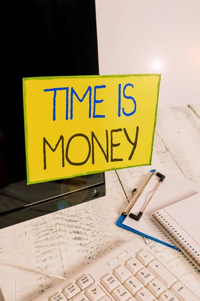 Tekst Schrijven Time Money Zakelijke Foto Showcasing Tijd Een Waardevolle — Stockfoto