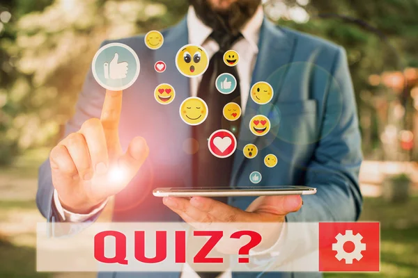 Begreppsmässig Handstil Visar Quiz Question Begreppet Kunskapstest Som Konkurrens Mellan — Stockfoto