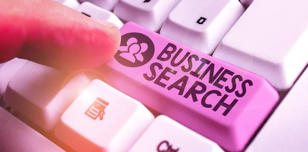 Pisanie Notatki Pokazującej Business Search Koncepcja Biznesowa Dla Aktu Poszukiwania — Zdjęcie stockowe
