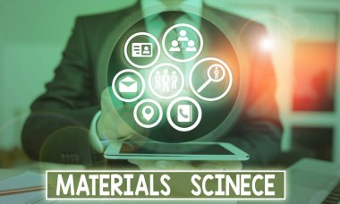 El yazısı metin Malzeme Bilimi. Maddenin özelliklerini içeren kavramsal fotoğraf disiplinlerarası alan