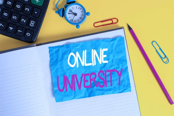 Konceptuell Handstil Som Visar Online University Begreppet Mening Ger Utbildningsprogram — Stockfoto