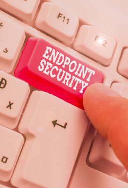 Endpoint Güvenlik 'i gösteren bir not yazıyorum. Şirket ağını koruma metodolojisi için iş kavramı