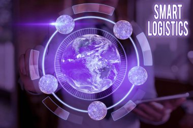 Akıllı Lojistik 'i gösteren kavramsal el yazısı. Bu görüntünün lojistik sisteminde akıllı teknolojinin entegrasyonunu gösteren iş fotoğrafı Nasa tarafından desteklenmektedir..