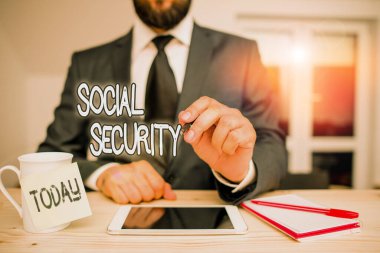 Kelime yazma sosyal güvencesi. İnsanlara parasal yardım sağlayan iş fotoğrafçılığı devlet sistemi. Erkek giyimi sunumu. Yüksek teknoloji akıllı telefon kullanın.