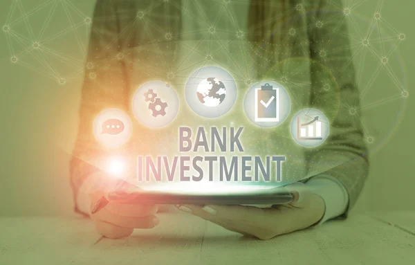 Текстовий Знак Показує Інвестиції Банку Бізнес Фототекст Фінансовий Посередник Який — стокове фото