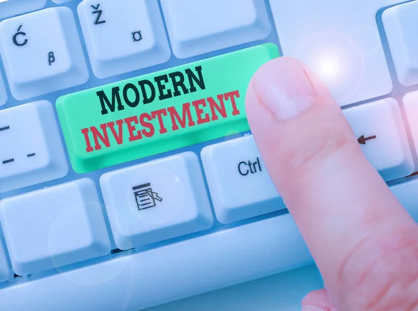 Escrita Mão Conceitual Mostrando Investimento Moderno Conceito Significado Potencia Conceito — Fotografia de Stock