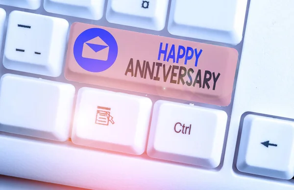 Writing Note Showing Happy Anniversary Business Concept Annually Recurring Date — 스톡 사진