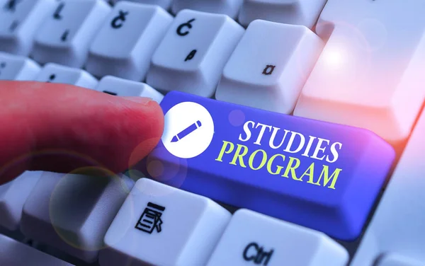 Konceptuell Handstil Som Visar Studieprogrammet Begreppet Betyder Plattform Hjälpa Dig — Stockfoto