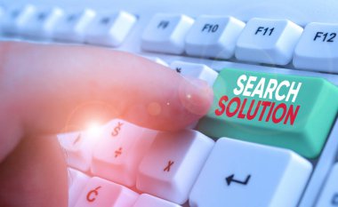 Kelime yazma metni Arama Çözümü. Bir soruna çözüm bulma işlemi veya eylemi gösteren iş fotoğrafı