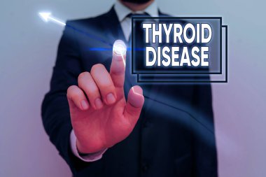 El yazısı Tiroid Hastalığı. Tiroit bezinin yeterince hormon üretmemesi kavramsal bir fotoğraf.