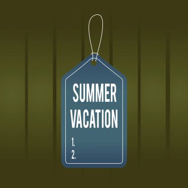 Yaz tatilini gösteren bir not yazıyorum. Çocukların yaz aylarında okula gitmediği zamanlar için iş konsepti Renkli etiketli arka plan dikdörtgeni dizgi ekle