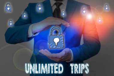 Kelime yazma metni Sınırsız Seyahatler. Çeşitli yolculukların ya da seyahatlerin yer aldığı iş fotoğrafları özellikle zevk için.