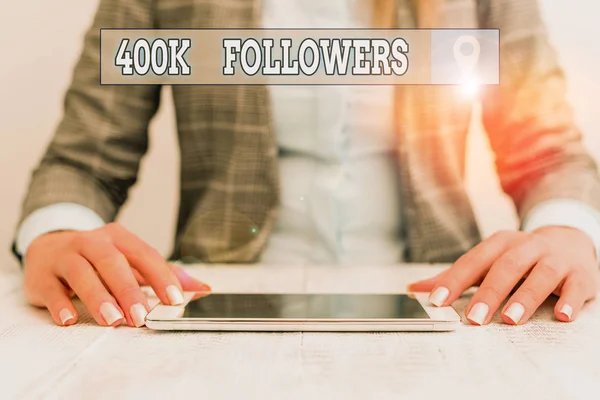 Text Sign Showing 400K Followers Business Photo Showcasing Number Individuals — 스톡 사진