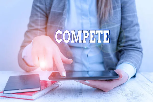 Γραπτό Σημείωμα Που Δείχνει Τον Compete Business Concept Win Something — Φωτογραφία Αρχείου