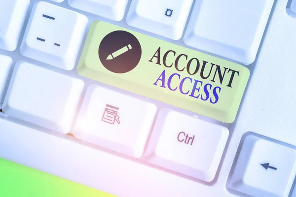 Szövegírási szöveg Account Access. Üzleti koncepció bizonyos adatok számítógépen történő felhasználásának engedélyezésére. — Stock Fotó