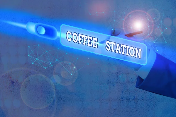 Signo de texto que muestra Coffee Station. Foto conceptual un pequeño restaurante informal donde se sirven bebidas calientes . —  Fotos de Stock