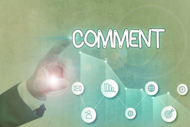 Yorum gösterilen Not yazma. Sözlü yazılı açıklama görüş iletişim tepki ifade vitrine iş fotoğraf.