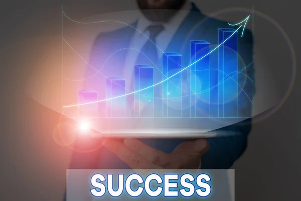Escribiendo una nota que muestra el éxito. Foto de negocios mostrando logro objetivo objetivo buen o mal resultado de la empresa . — Foto de Stock