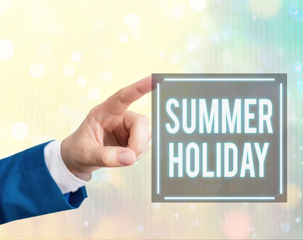 Kézírás szöveg írás nyári Holiday. Fogalom, jelentése vakáció a nyári szezonban iskolai szünet vagy szünet. — Stock Fotó