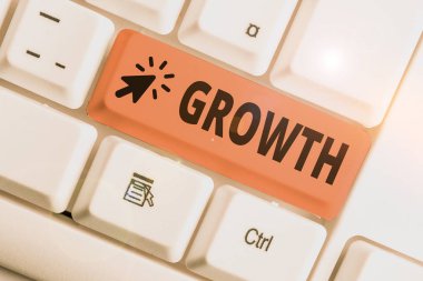 El yazısı metin büyüme. Boyutu veya suyu alma büyük yaşlanma artırma kavram anlam işlemi.