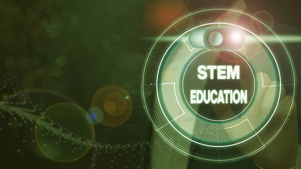 Stem Education'ı gösteren kavramsal el yazısı. İlk okul ve ortaöğretim öğrencilerini üniversiteye hazırlamak için iş fotoğrafı metni geliştirildi. — Stok fotoğraf