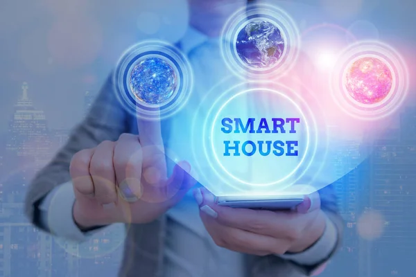 Handschrift Textschreiben Smart House. Konzept bedeutet, dass Häuser, die elektronische Geräte haben und ferngesteuert. — Stockfoto