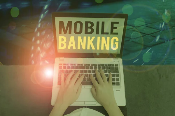 Kézírás SMS Mobil Banking. Fogalom: mobileszköz használata online banki feladatok ellátására. — Stock Fotó