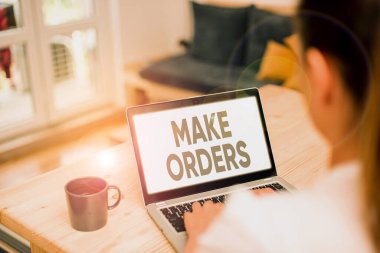 Make Order 'ı gösteren bir not yazıyorum. İş fotoğrafı gösterimi Bir tarafın diğerine satın alma veya satma talebi.