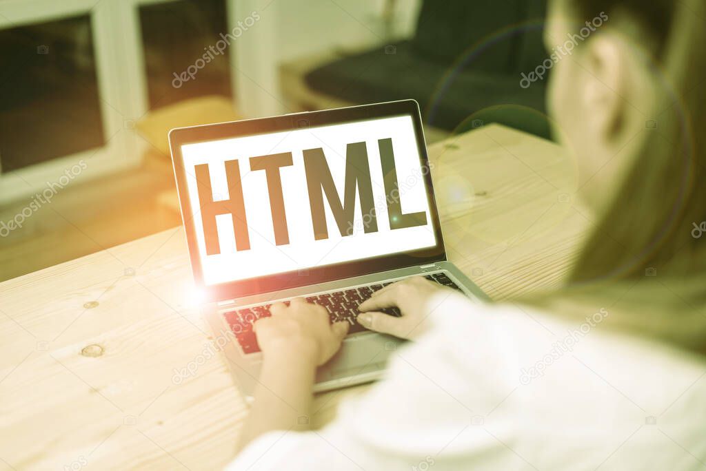 Writing note showing Html. Business photo showcasing the lingua franca for publishing hypertext on the World Wide Web.