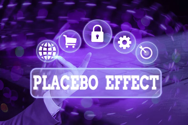 Manuscrito texto Efeito Placebo. Conceito que significa um efeito benéfico produzido por um medicamento ou tratamento com placebo . — Fotografia de Stock