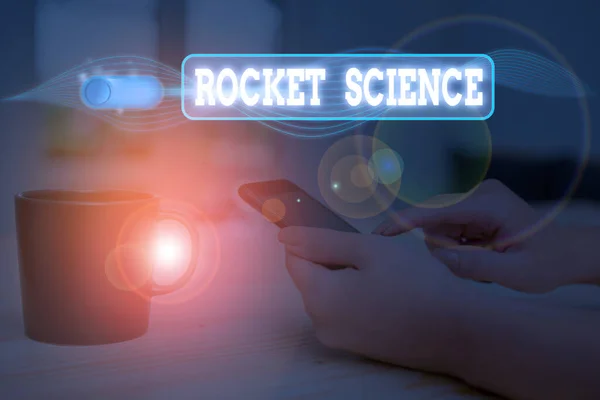 Escrita conceitual mostrando Rocket Science. Texto de foto de negócios atividade difícil que você precisa ser inteligente para fazer . — Fotografia de Stock