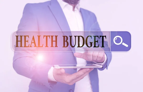 Написання тексту Здоров'я Бюджет. Концепція бізнесу на суму грошей для підтримки вашого здоров'я та благополуччя . — стокове фото