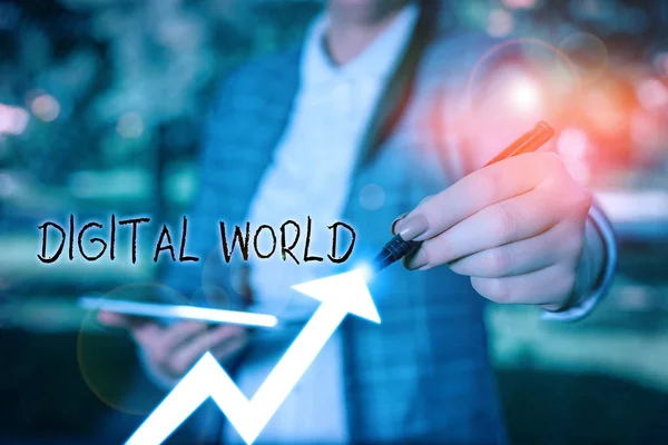 Schrijfbriefje met digitale wereld. Bedrijfsfototentoonstelling Interconnectie via digitale apparaten en sociale media. — Stockfoto