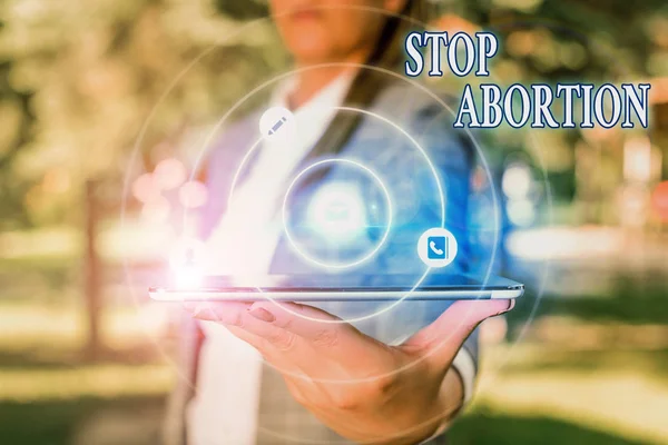 Signo de texto que muestra Stop Abortion. Foto conceptual para detener el procedimiento médico que solía terminar un embarazo . — Foto de Stock