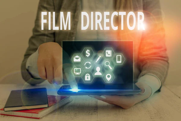 Word writing text Film Director. Business concept for a demonstrating who is in charge of making and directing a film. — Stok fotoğraf
