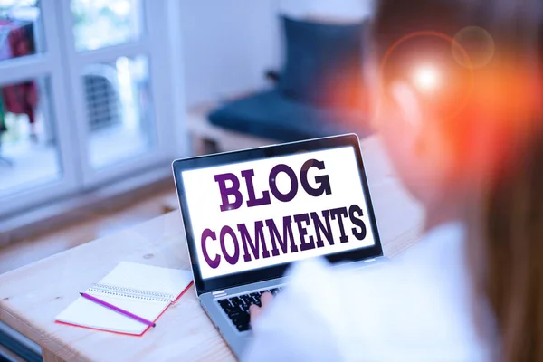 Word writing text Blog Comments. Business concept for Space at the end of each post for a reader to leave a comment. — Stockfoto