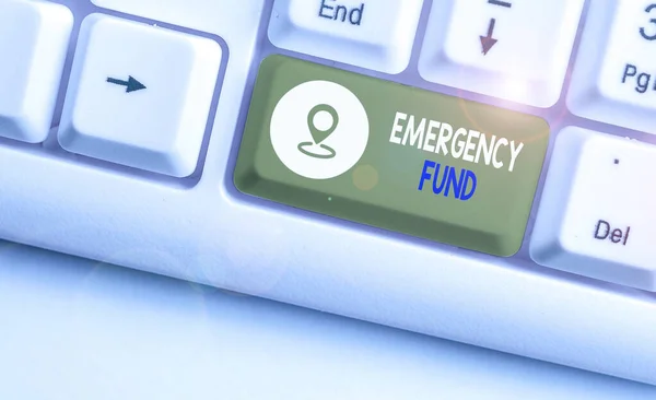 Handwriting text Emergency Fund. Concept meaning Money which is set aside for an emergency situation. — Stockfoto