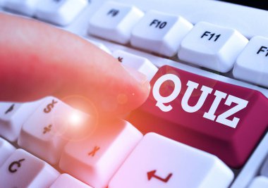 Gösterilen metin işaret Quiz. Kavramsal fotoğraf kısa gayri resmi test öğrencilere bilgi sınavı Test verilen.