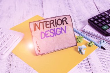 Sözcük yazma iç tasarım. Bilgisayar klavyesi ve matematik sayfaları arasında tampon telin üzerinde duran bir binanın iç dekorasyonunu tasarlama sanatı konsepti.