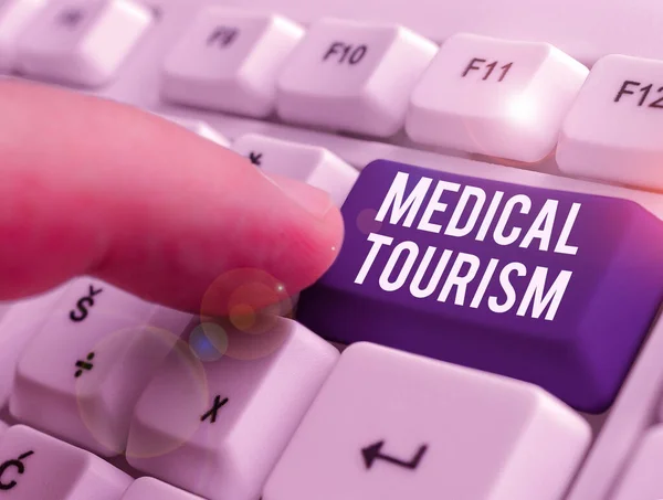 Text sign showing Medical Tourism. Conceptual photo traveling outside the country to receive medical care. — Stockfoto