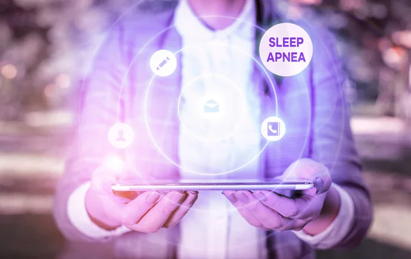 Scrivere una nota che mostra Apnea del sonno. Business foto in mostra disturbo che dimostra ripetutamente smettere di respirare quando si dorme . — Foto Stock