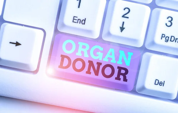 Escritura manual conceptual mostrando Donante de Órganos. Foto de negocios mostrando el acto de donar un órgano a una demostración necesaria para un trasplante . — Foto de Stock