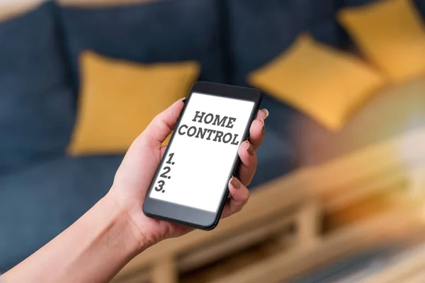 Writing note showing Home Control. Business photo showcasing provides homeowners security comfort and energy efficiency. — 스톡 사진