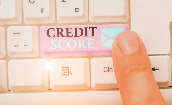 Texto de escritura de palabras Credit Score. Concepto de negocio para la solvencia de un individuo basado en archivos de crédito . — Foto de Stock