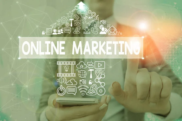 Schreiben Notiz zeigt Online-Marketing. Geschäftsfotos zeigen die Nutzung webbasierter Kanäle, die sich über die Marke des Unternehmens verbreiten. — Stockfoto