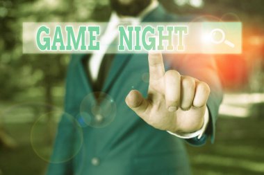 Oyun Gecesi'ni gösteren kavramsal el yazısı. İş fotoğraf genellikle arkadaşları ile poker gibi yetişkin oyun tarihlerinde denir vitrine.