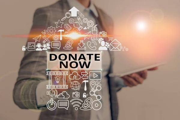 Signo de texto que muestra Donar ahora. Foto conceptual para dar algo como dinero o bienes a una organización benéfica o cualquier causa . —  Fotos de Stock