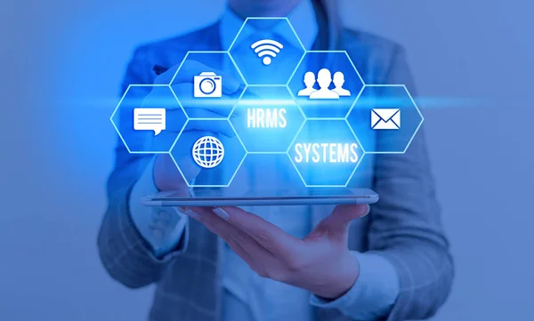 Nota de escritura que muestra Hrms Systems. Exhibición de fotos de negocios conectar la gestión de recursos humanos y la tecnología de la información . — Foto de Stock